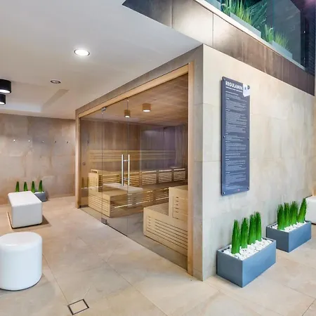 Nadmorskie Tarasy, Sun & Snow *