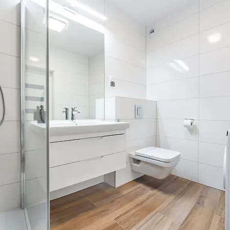 Apartamenty Sun & Snow W Obiekcie Nadmorskie Tarasy Kolberg